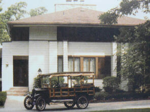 AP JOHNSON FLW MANSION FRONT DOOR